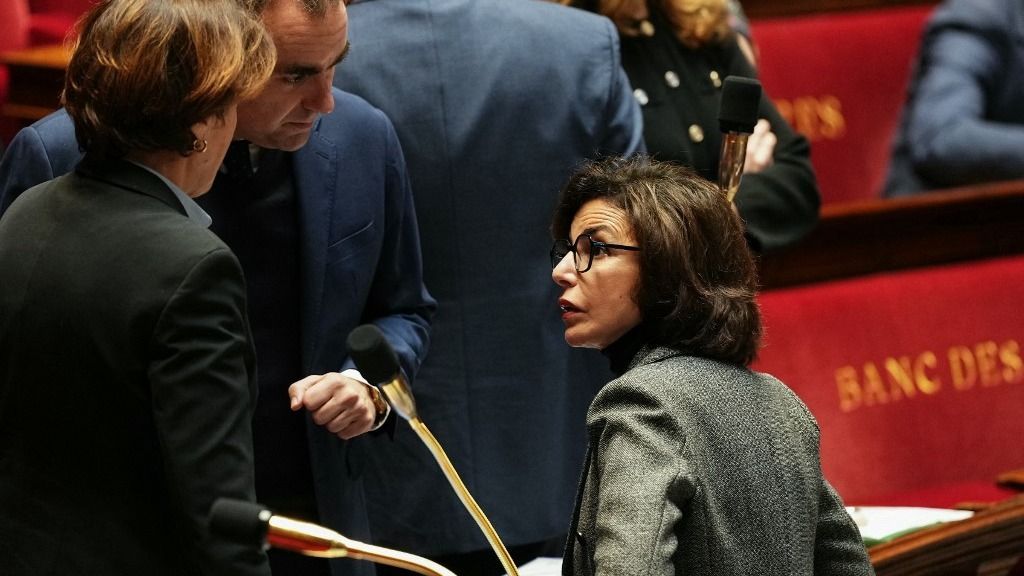 Újabb kínos korrupciós ügy rázza meg a francia politikai elitet