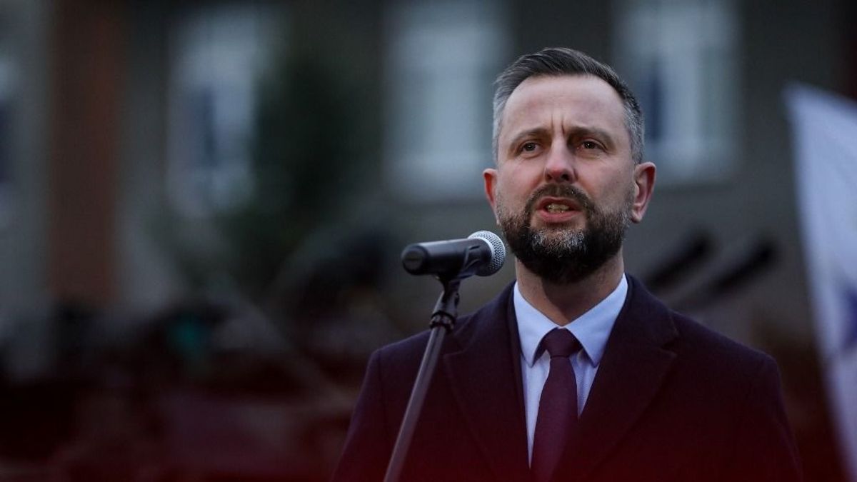 Lengyelország nem vár: közös hitelből finanszíroznák az európai fegyverkezést