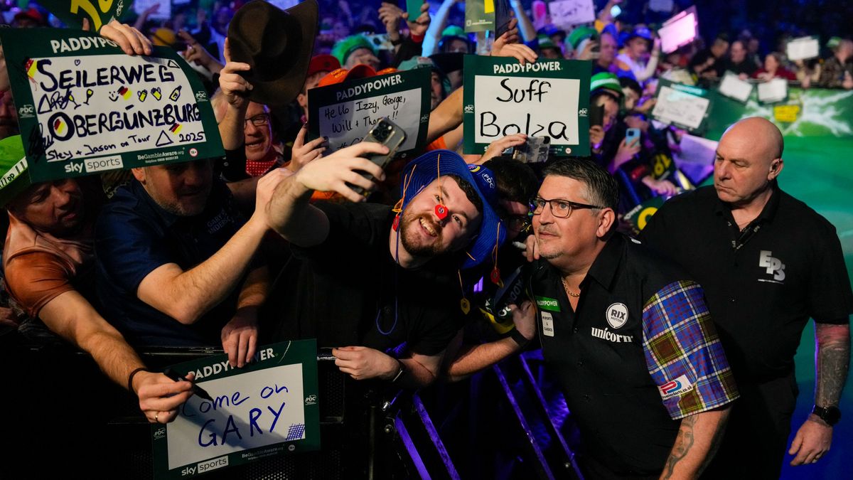 Van Gerwen nagy pofont kapott a világbajnoktól a darts-vb-n, esélye sem volt Kép