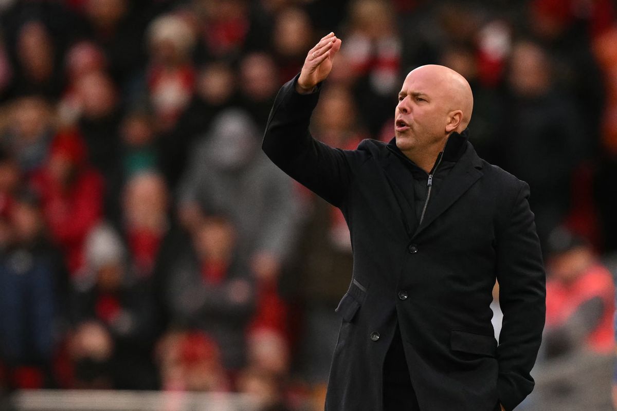 Arne Slot már az első idényében sikerre vezette a Liverpoolt