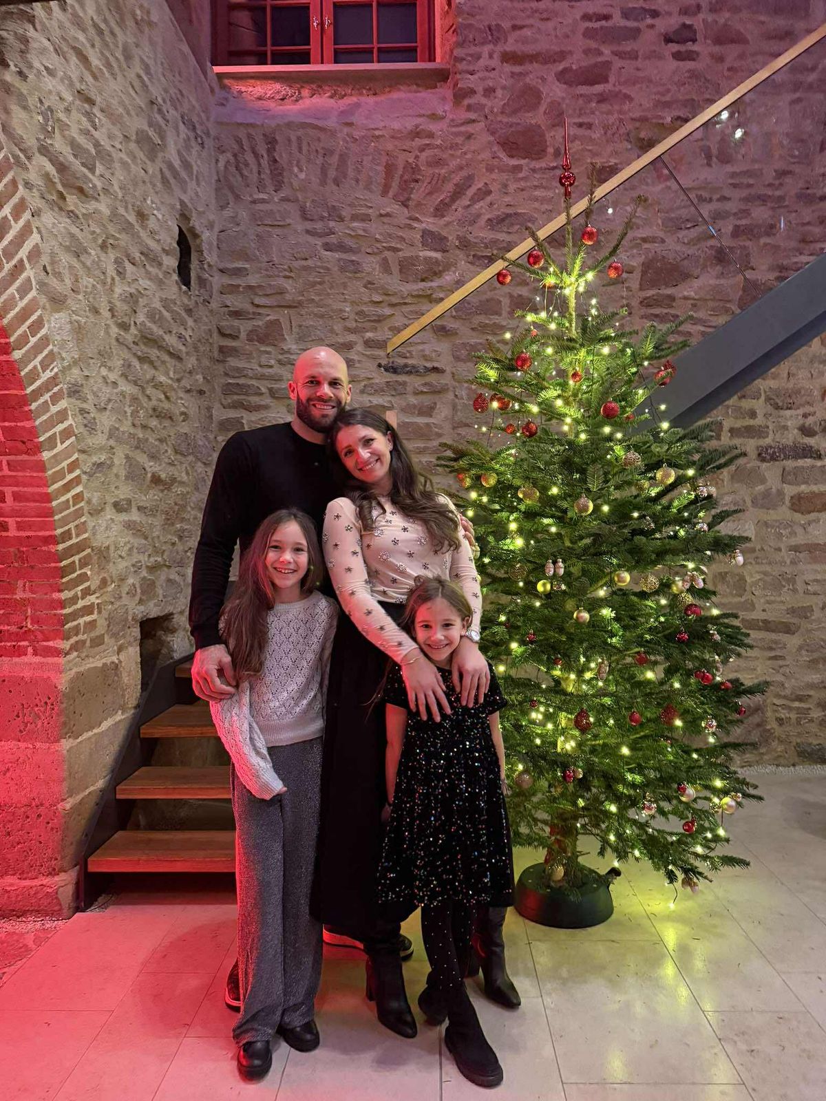 Sipos Adriánék harmadszor karácsonyoznak Melsungenben. Az ünnepek után is együtt marad a család és az év végét a hegyekben töltik majd