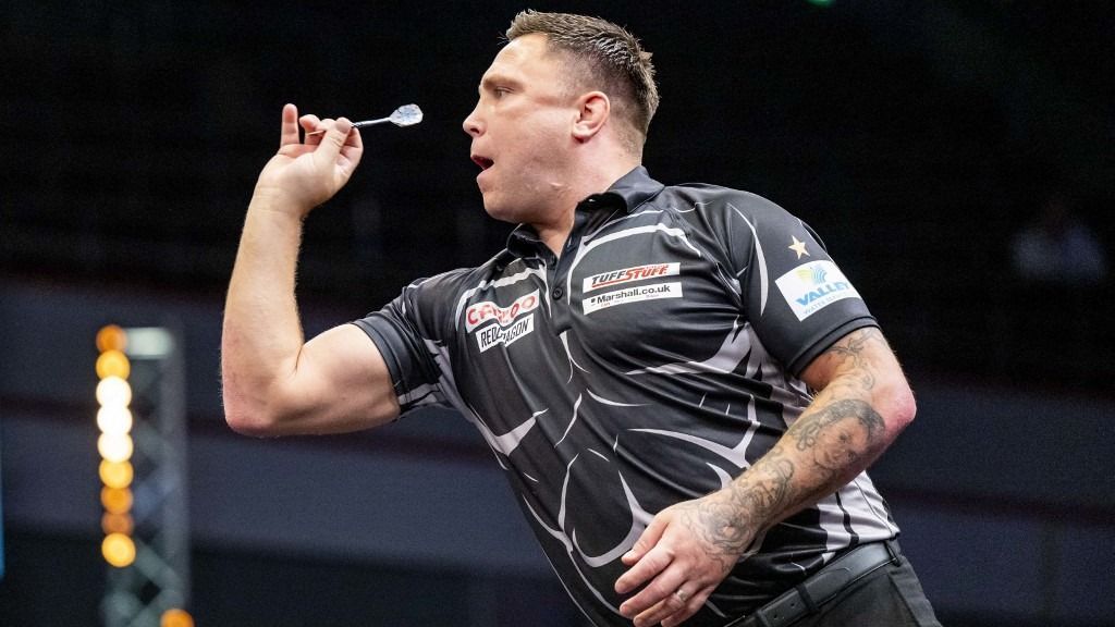 Gerwyn Price továbbjutott a PDC darts-világbajnokság második fordulójába.