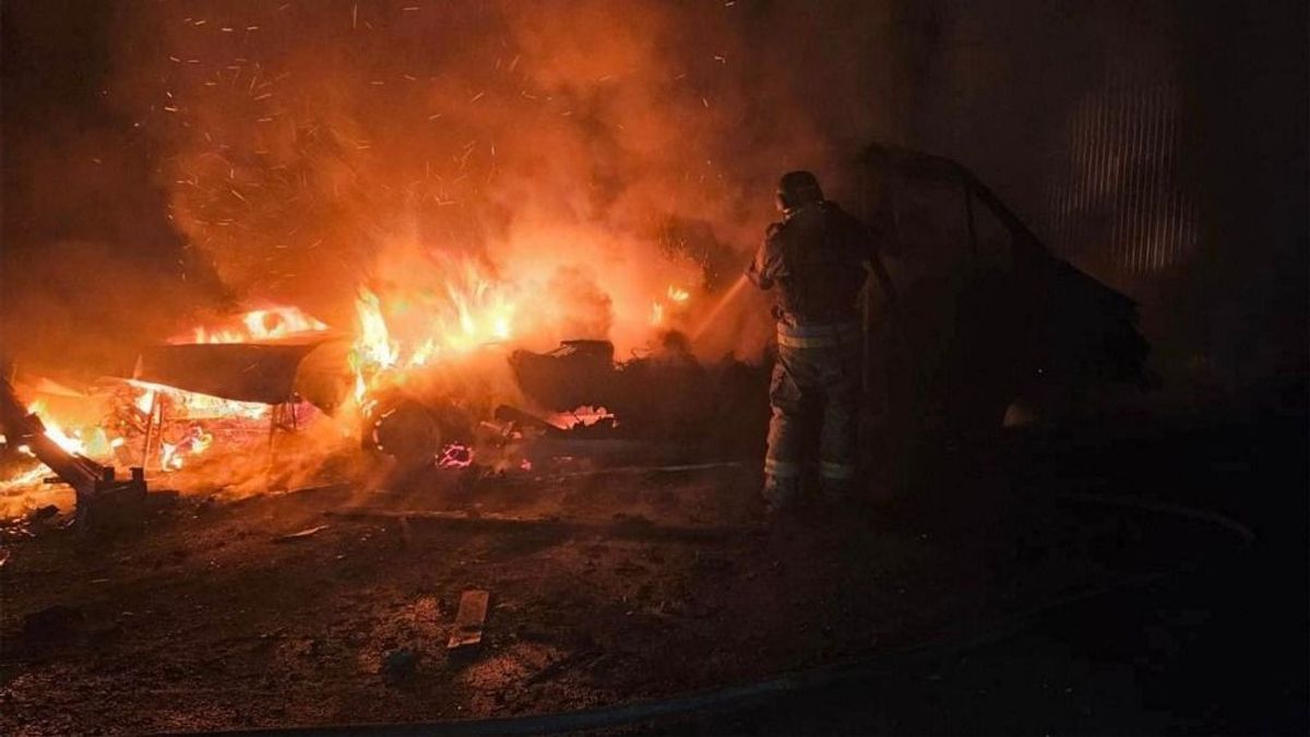 Drónok tucatjai hullottak le az orosz területek felett – videó