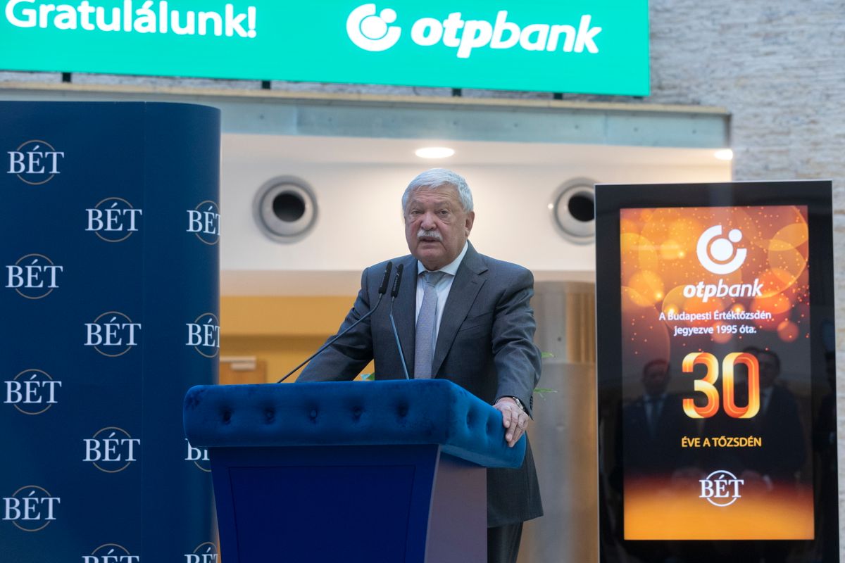 Budapest, 2025. november 5.
Csányi Sándor, az OTP Bank elnöke beszédet mond az OTP tőzsdére lépésének 30. évfordulója alkalmából rendezett jubileumi rendezvényen a Budapesti Értéktőzsde - MNB Budai Központban 2025. november 5-én.
MTI/Kocsis Zoltán