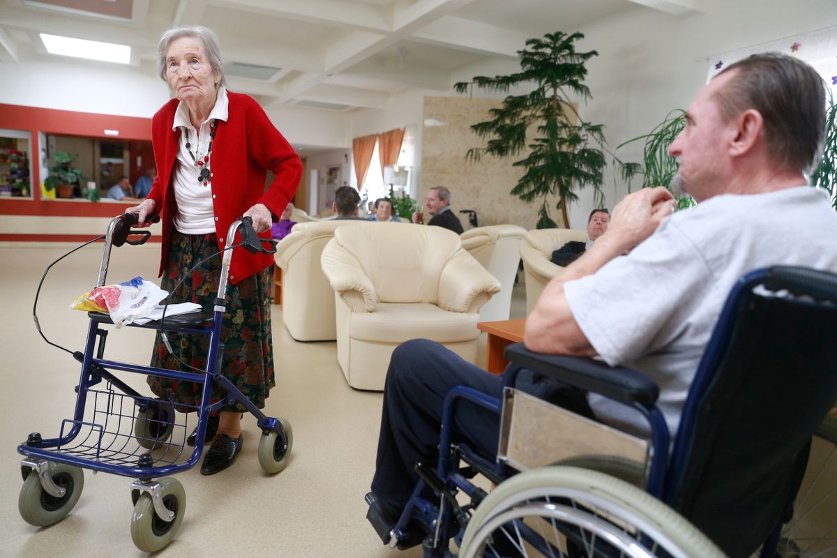 Idősek otthona, BUdapest , Alacska uca, Czibere Károly, szociális ellátás, nyugdíj, idősek, öreg