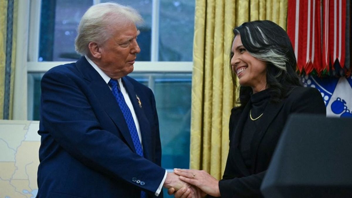 Leleplezte a háborúpárti propagandát Trump hírszerzési főnöke