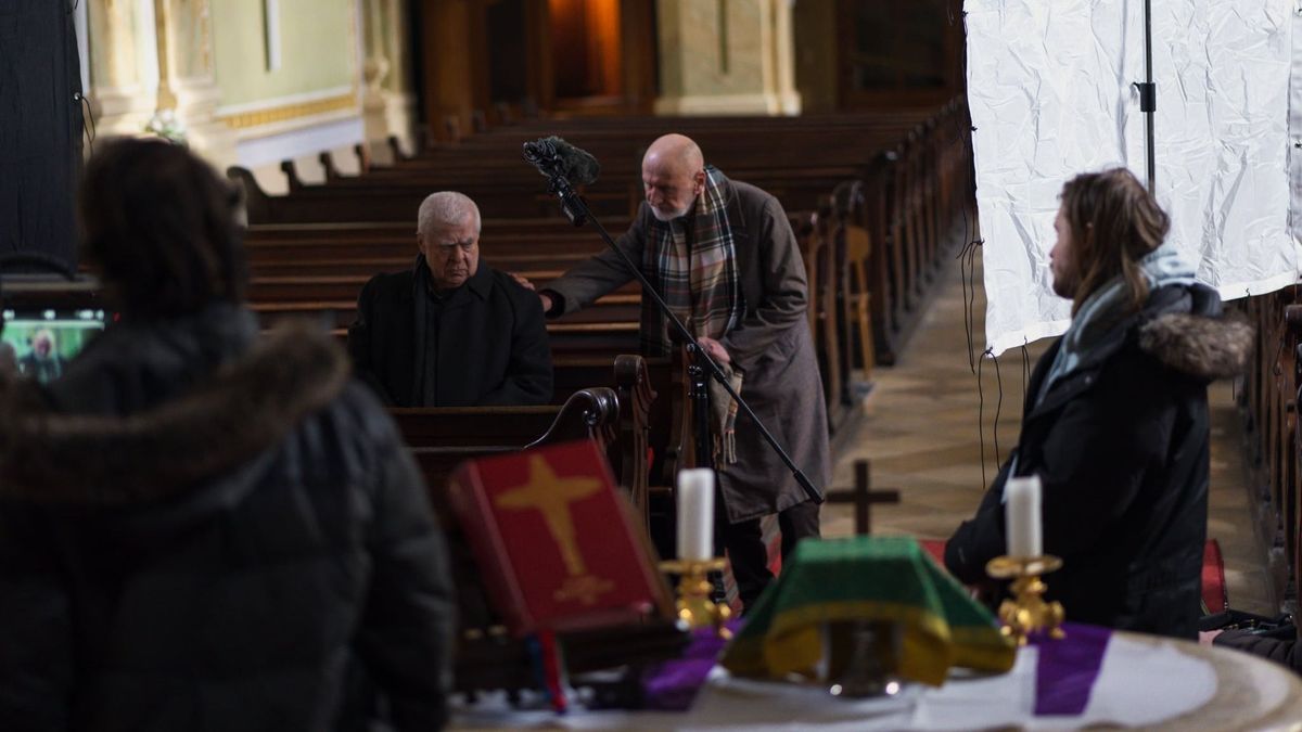 Megindító karácsonyi kisfilm készült Reviczky Gábor főszereplésével, itt megnézheti!