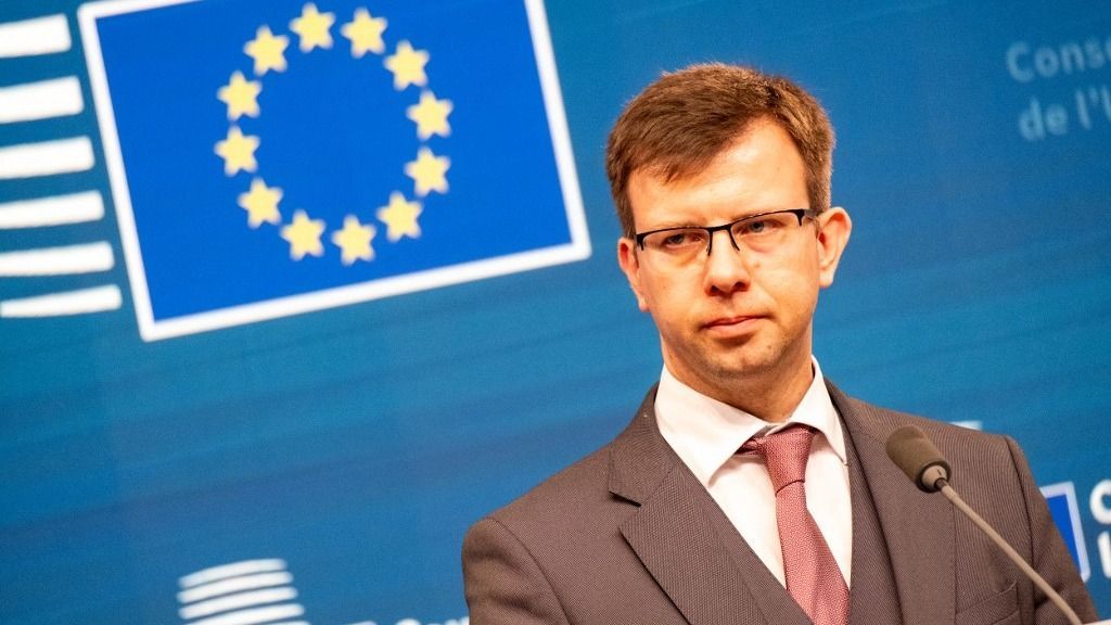 Bóka János: Magyarország nem támogatja azokat az "innovatív jogi megoldásokat", amelyek megkerülik a szerződések betűjét és szellemét.