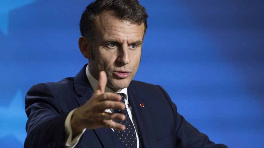 Macron atomfegyverekkel akarja védeni Európát