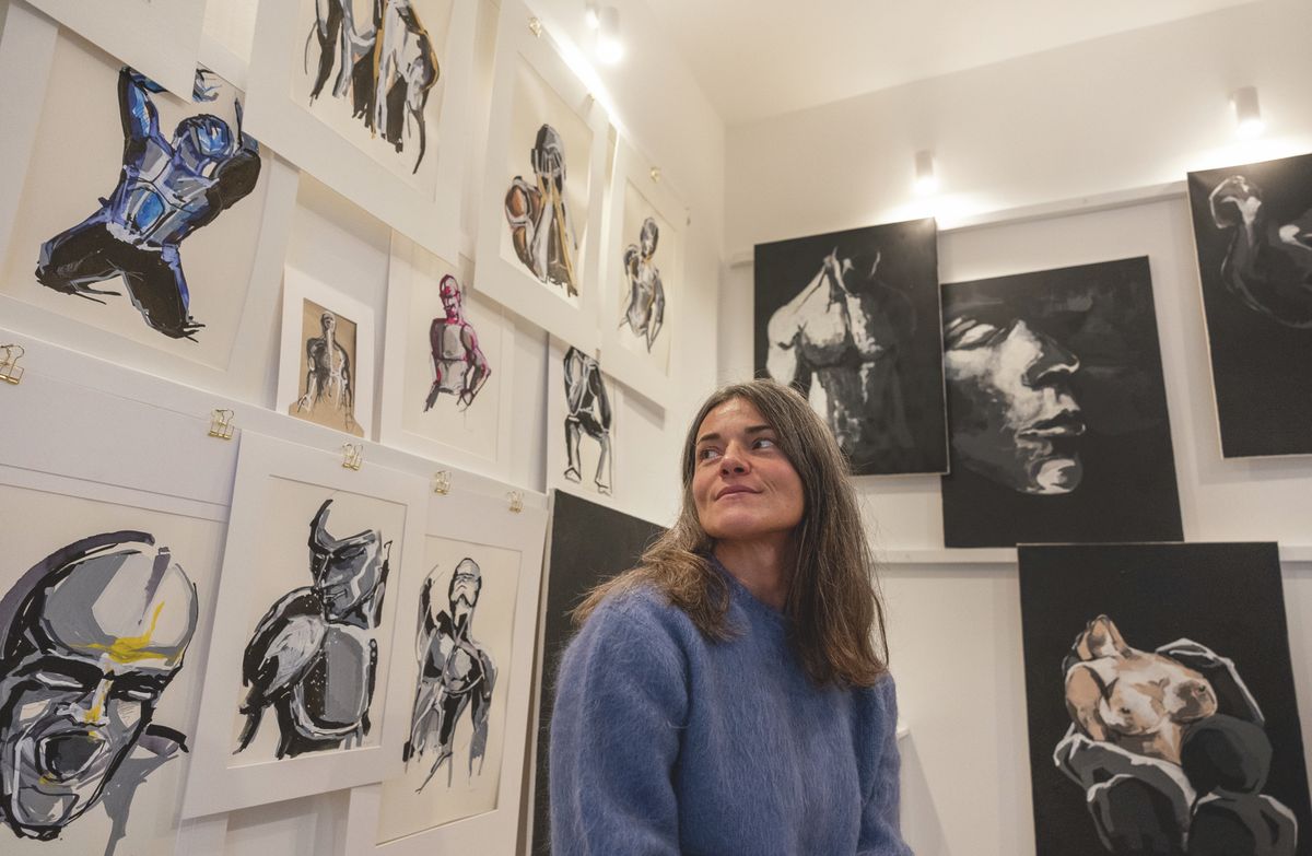 Egyházi Viola nem híve az alkotói szándék túlelemzésének, szerinte a művészetet nem megérteni, hanem befogadni kell