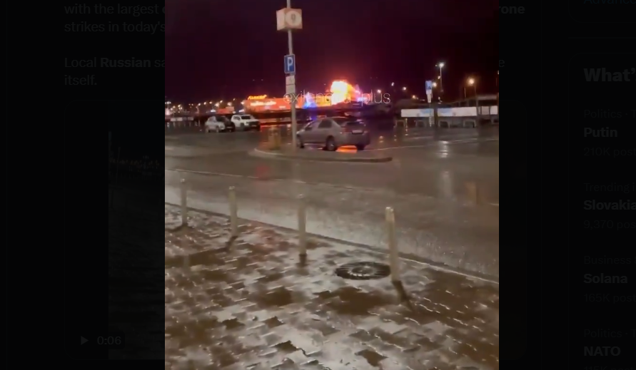 Drónok támadták meg a szaratovi lajfinomító (Forrás: X)