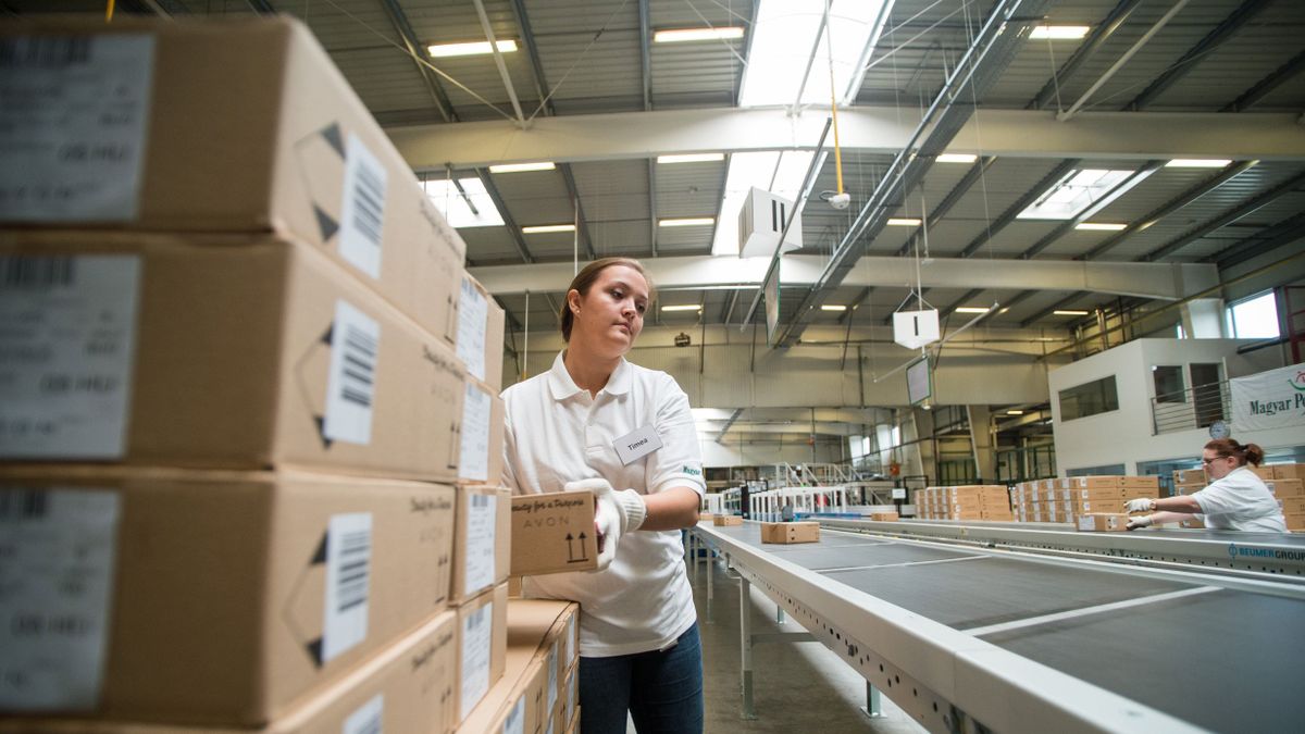 Egyre bizakodóbb a lakosság és a vállalati szektor – 18 havi csúcson a GKI konjunktúraindexe