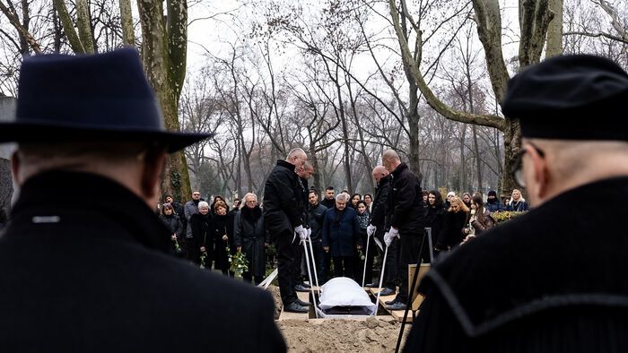 Kálloy Molnár Péter temetése