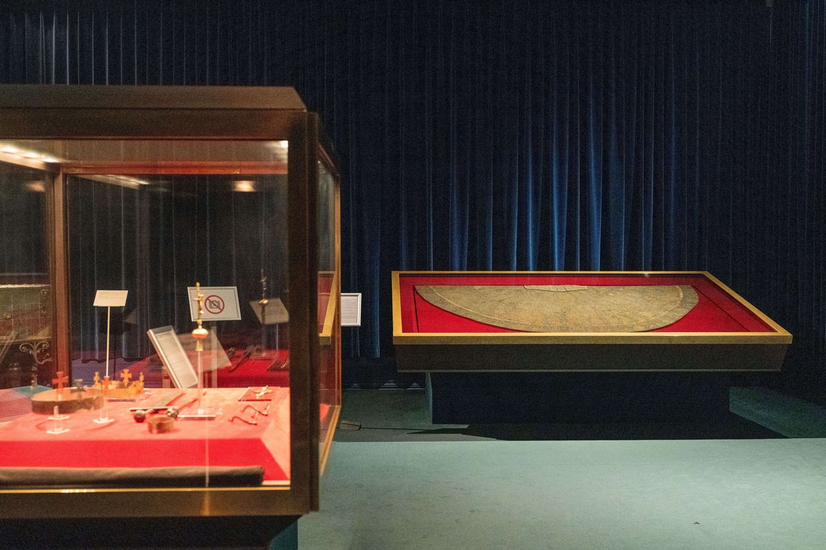 koronázási palást