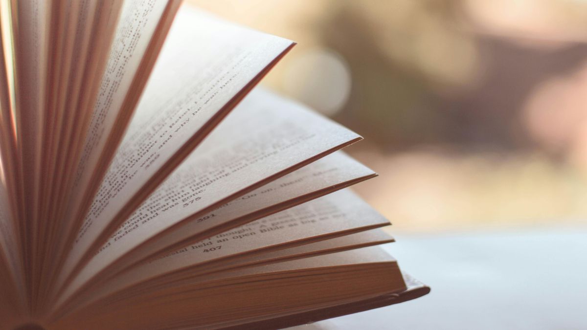 Nem csatolmányirodalom
