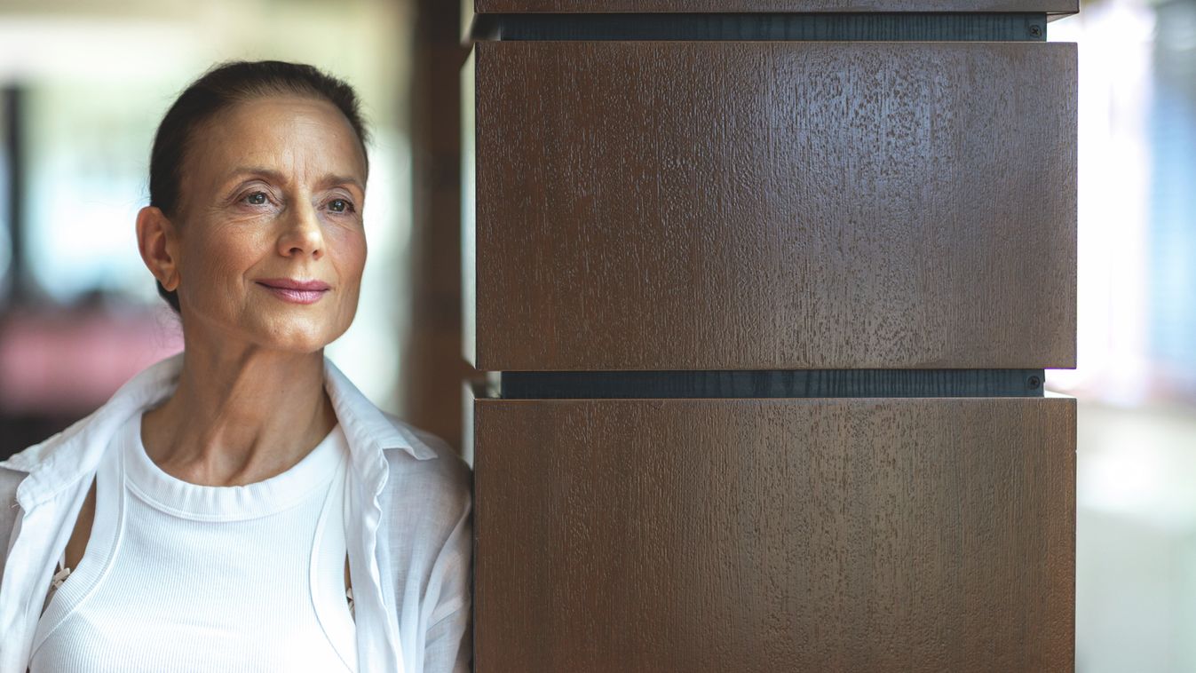 20250803 Budapest
Tóth Auguszta színésznő
fotó: Polyák Attila (PA)
MW
1206 Lugas