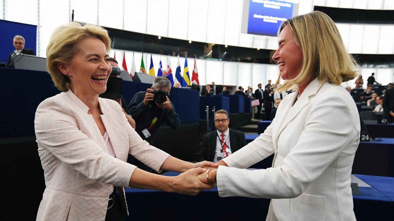 Ursula von der Leyen és Federica Mogherini (Fotó: AFP)