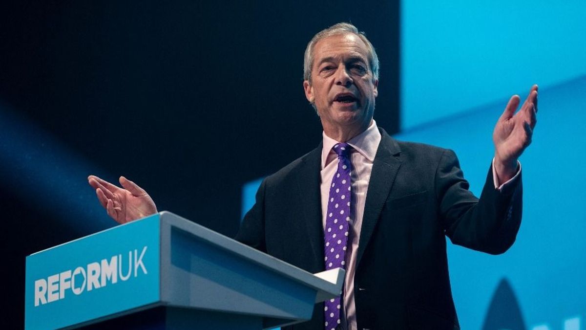 Nigel Farage megkésett karácsonyi ajándékot kapott a konzervatívoktól