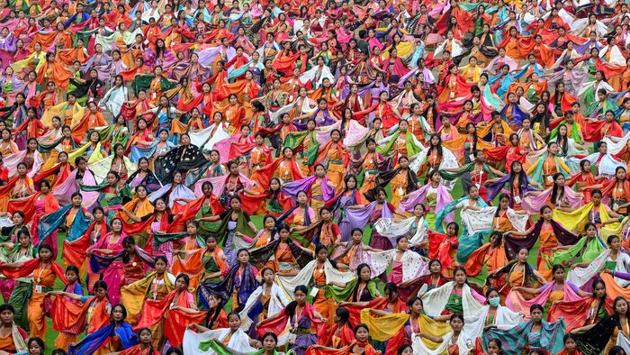 India - Táncosok a Bwisagu fesztiválon