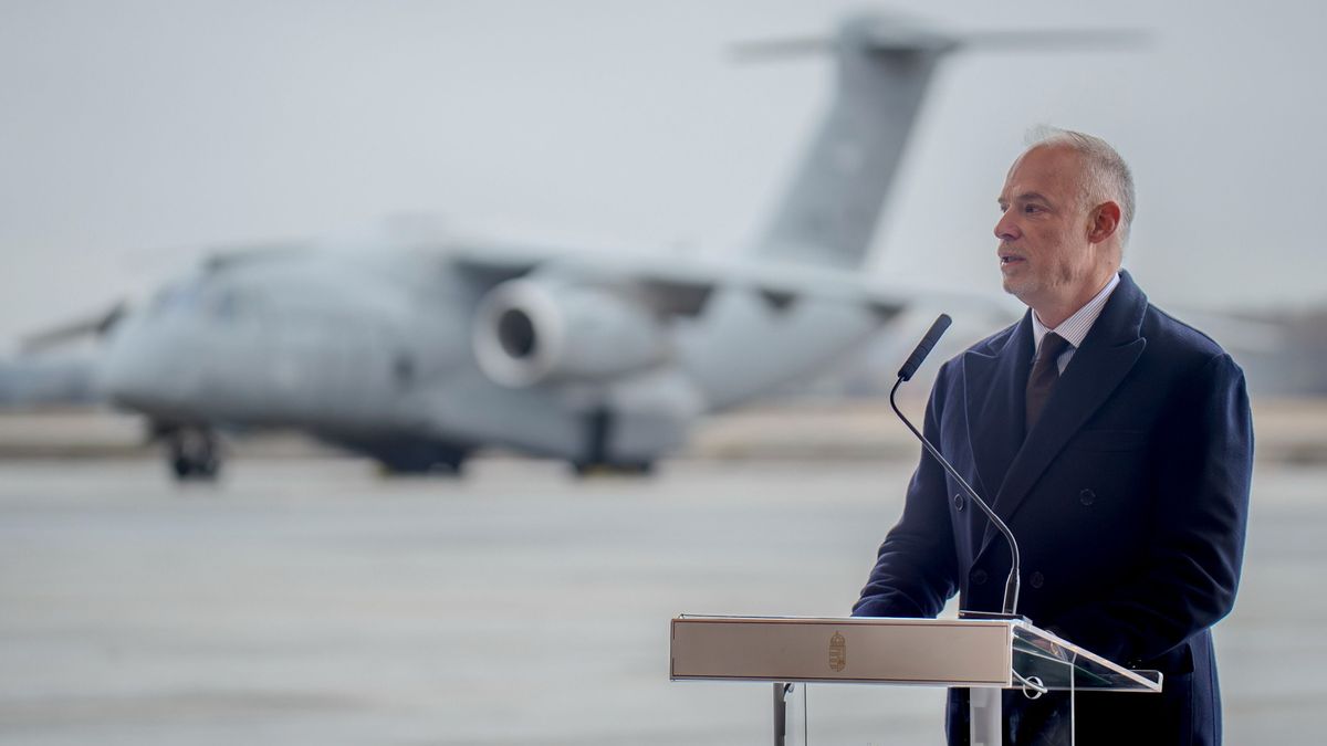 Szalay-Bobrovniczky Kristóf bejelentkezett a világ egyik legfontosabb helyéről + videó