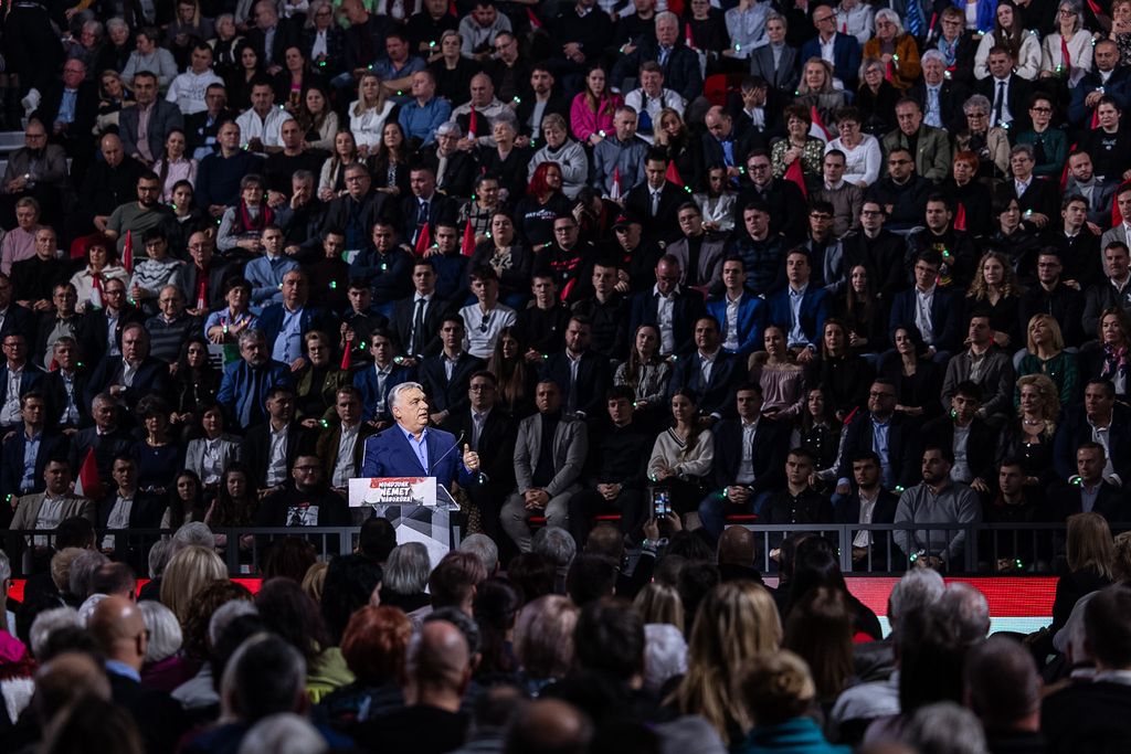 DPK Miskolc
Fidesz kampány
Orbán Viktor