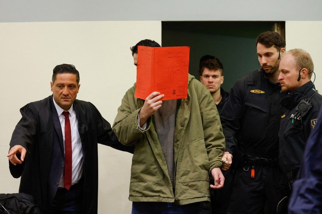 Megkezdődött a Münchenben gázoló migráns, Farhad N. pere