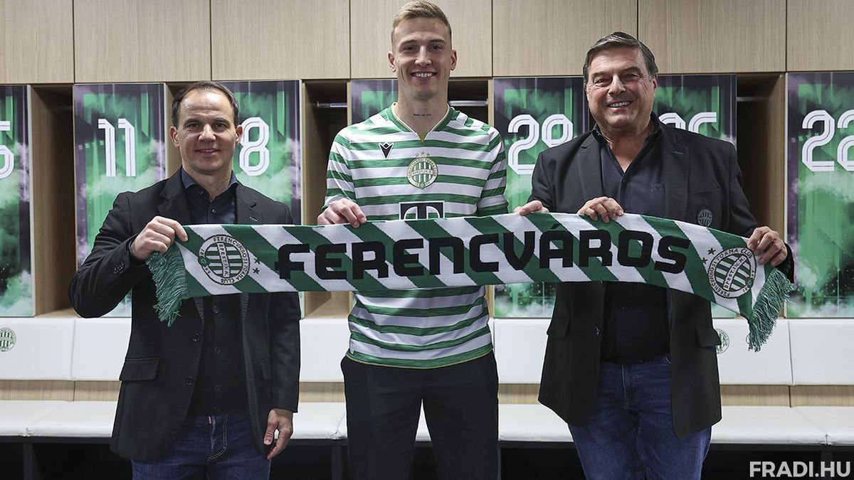 A Fradi sportigazgatója, Hajnal Tamás, Franko Kovacevic és az FTC Labdarúgó Zrt. vezérigazgatója, Orosz Pál.