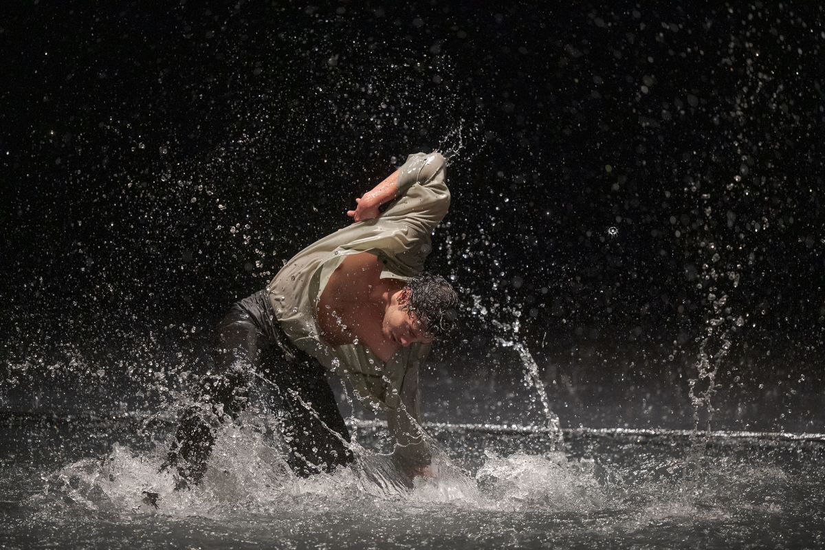 Tanztheater Wuppertal Pina Bausch: Vollmond (Full moon) - TANSSIN TALO Helsinki