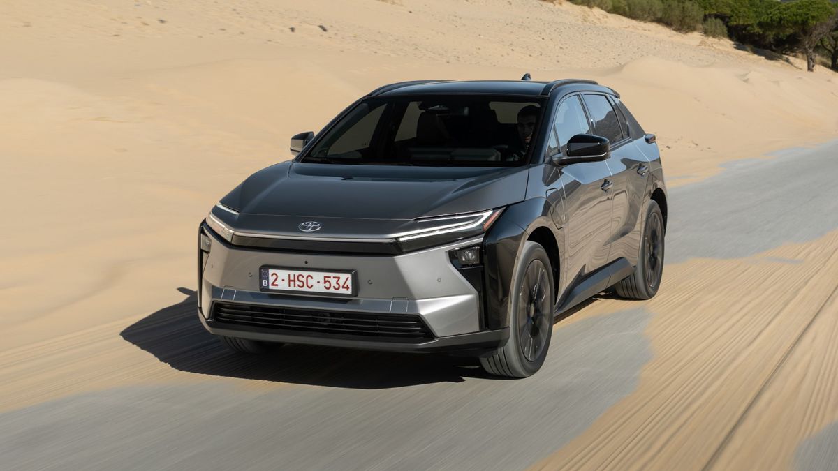 Ezzel kellett volna kezdeni - Toyota bZ4X (2026) menetpróba