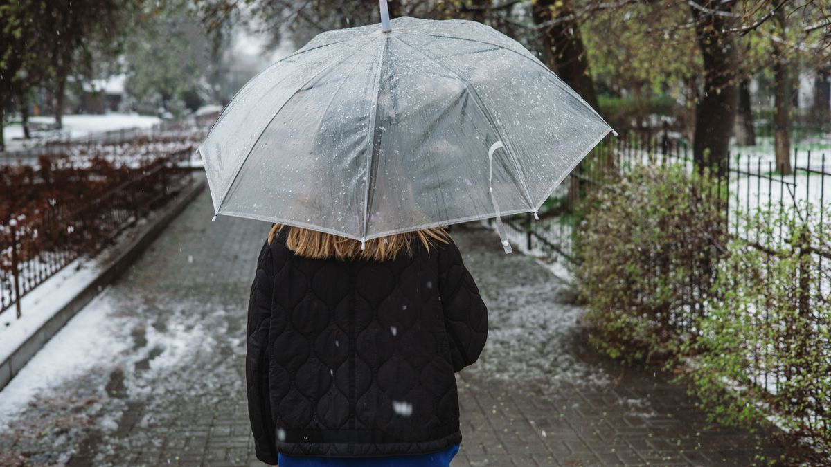 Éjszaka néhol visszatér a havazás, de csak a hegyekben marad meg + videó