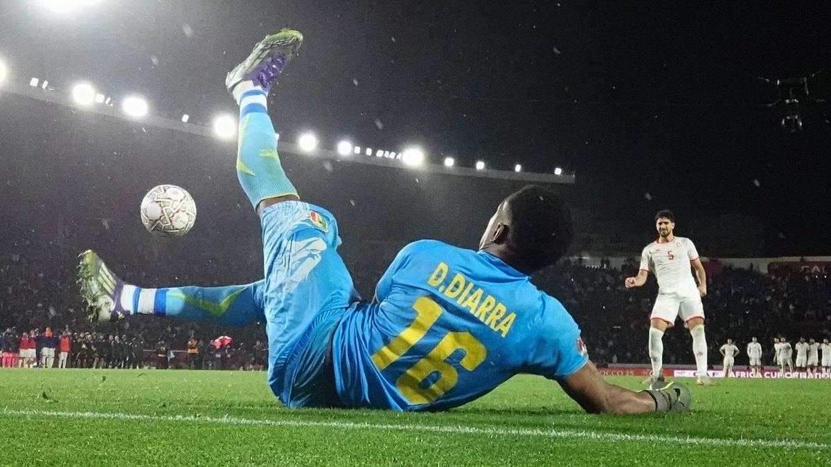 A korábbi FTC-játékos, Mohamed Ali Ben Romdhane sorsdöntő tizenegyest hibázott, Tunézia kiesett