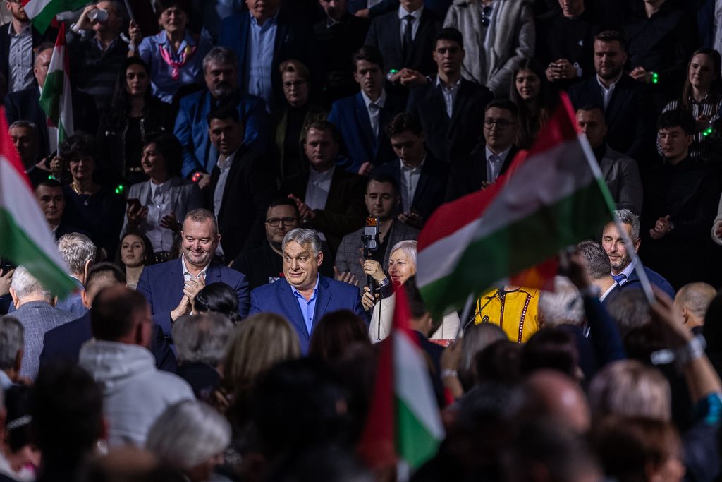 DPK Miskolc
Fidesz kampány
Orbán Viktor