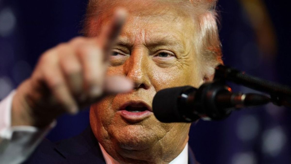 Robert C. Castel: Se szabály, se világ, se rend