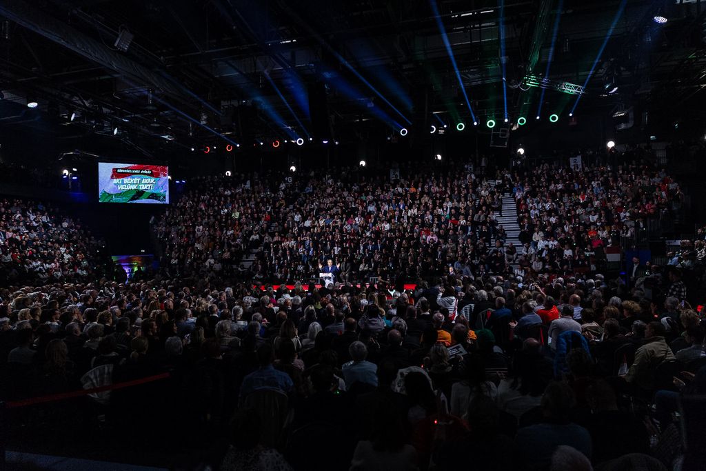DPK Miskolc
Fidesz kampány
Orbán Viktor