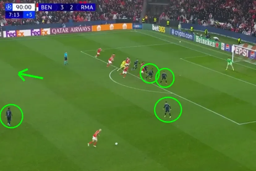 A Real Madrid játékosai nagy hibát követtek el Trubin kapus góljánál 