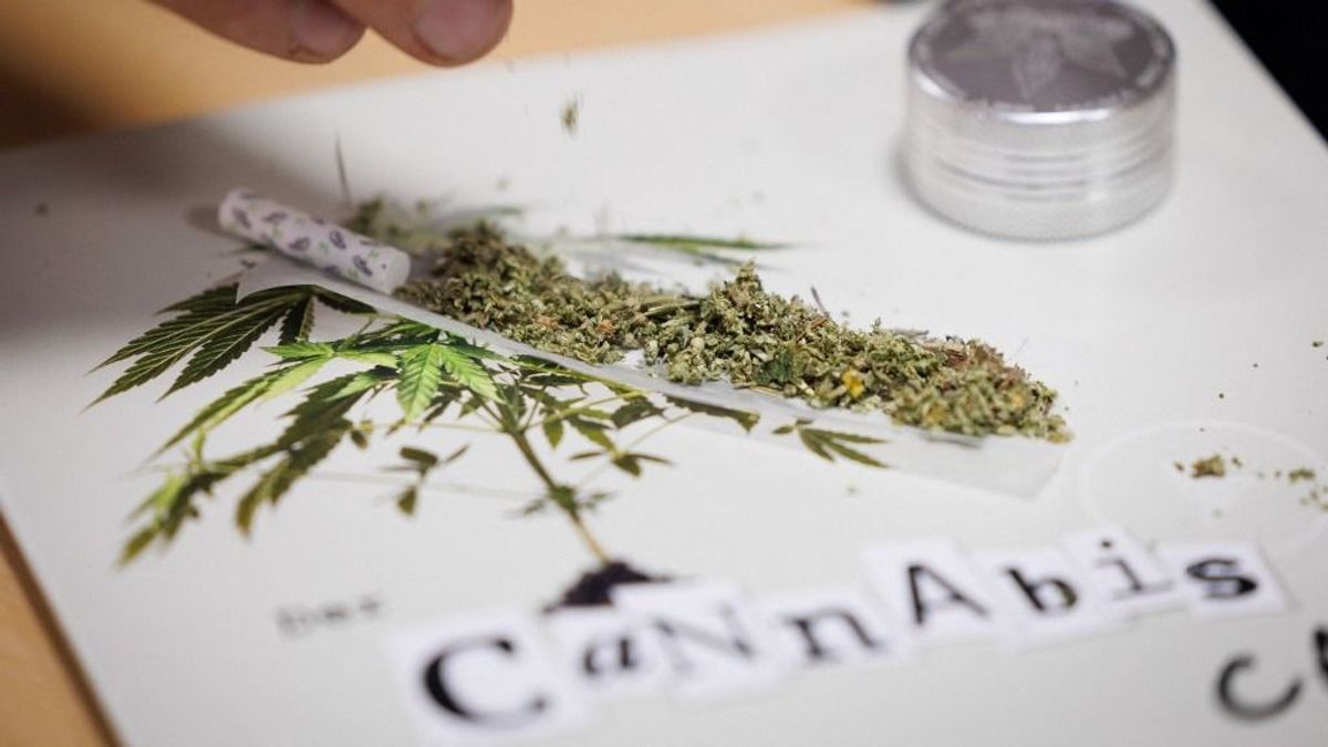 Brüsszelnek nagyon nem tetszik a magyar zéró tolerancia drogügyben