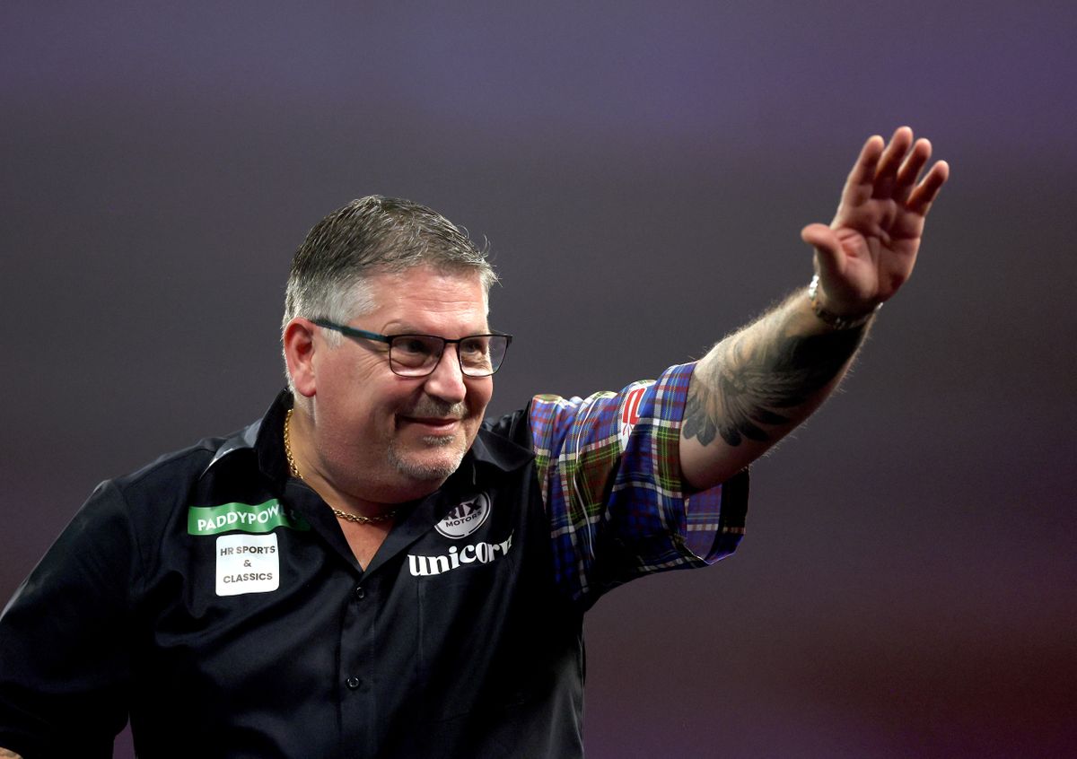 A darts-vb kétszeres győztese, Gary Anderson négy év kihagyás után újra elődöntőt játszhat a világbajnokságon, Luke Humphries vagy Gian van Veen lesz az ellenfele