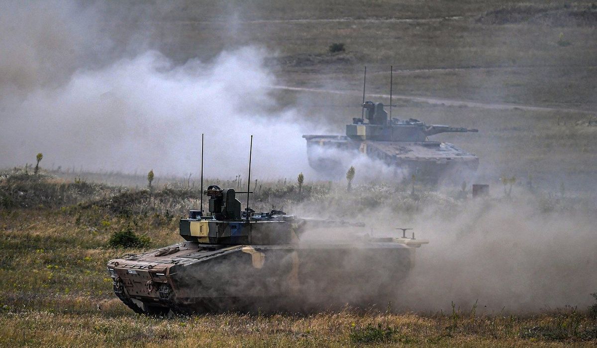 Harcászati gyakorlaton a magyar Lynsek (Forrás: Honvédelem.hu)