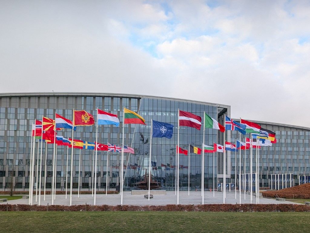 Támadó jellegű információs műveletek gyakorlását javasolta a NATO (Fotó: AFP)