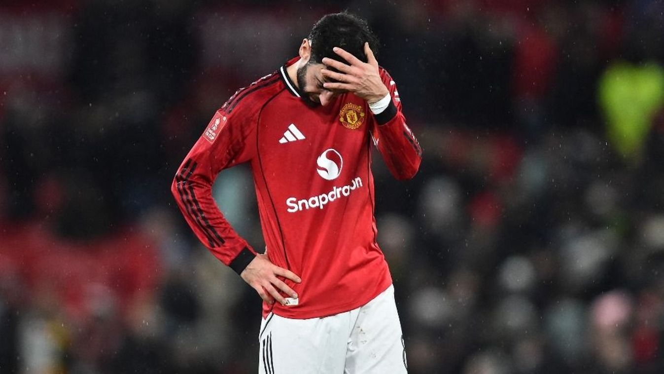 Óriási füttykoncert az Old Traffordon, 44 éves negatív rekordot döntött meg a Manchester United