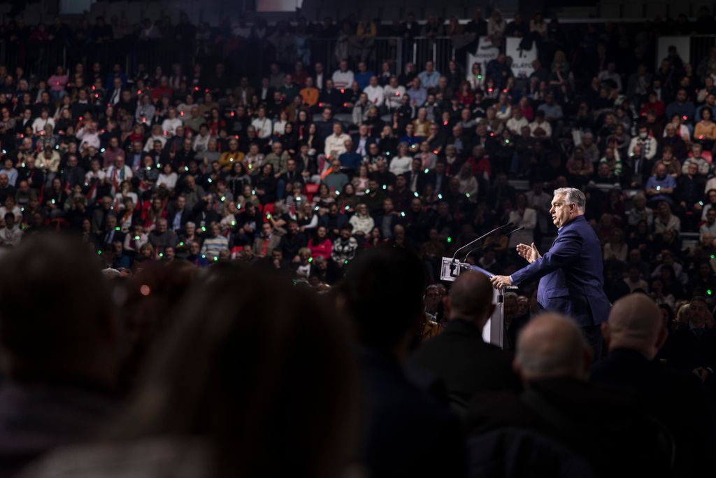 DPK Miskolc
Fidesz kampány
Orbán Viktor