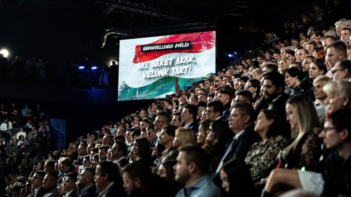 Balazs Orban: We Need Experience, Not Adventurers — Fidesz Is the Safe Choice