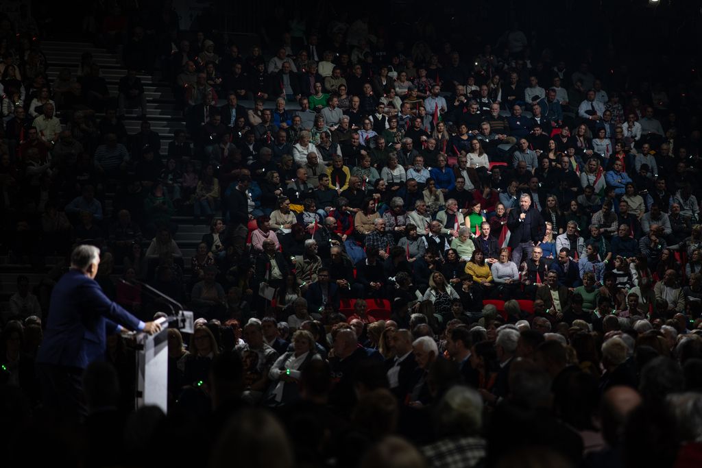 DPK Miskolc
Fidesz kampány
Orbán Viktor