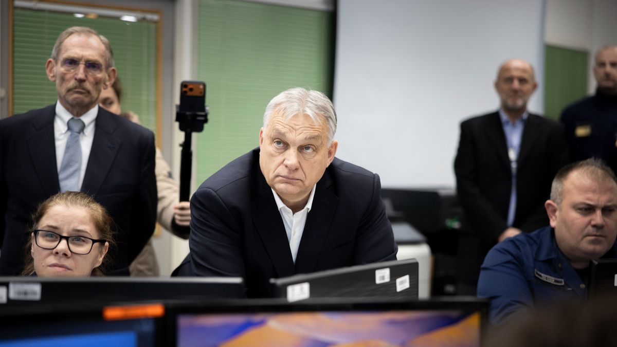 Két hétig is tarthat a kegyetlen idő, éjjel is dolgozik az operatív törzs + videó