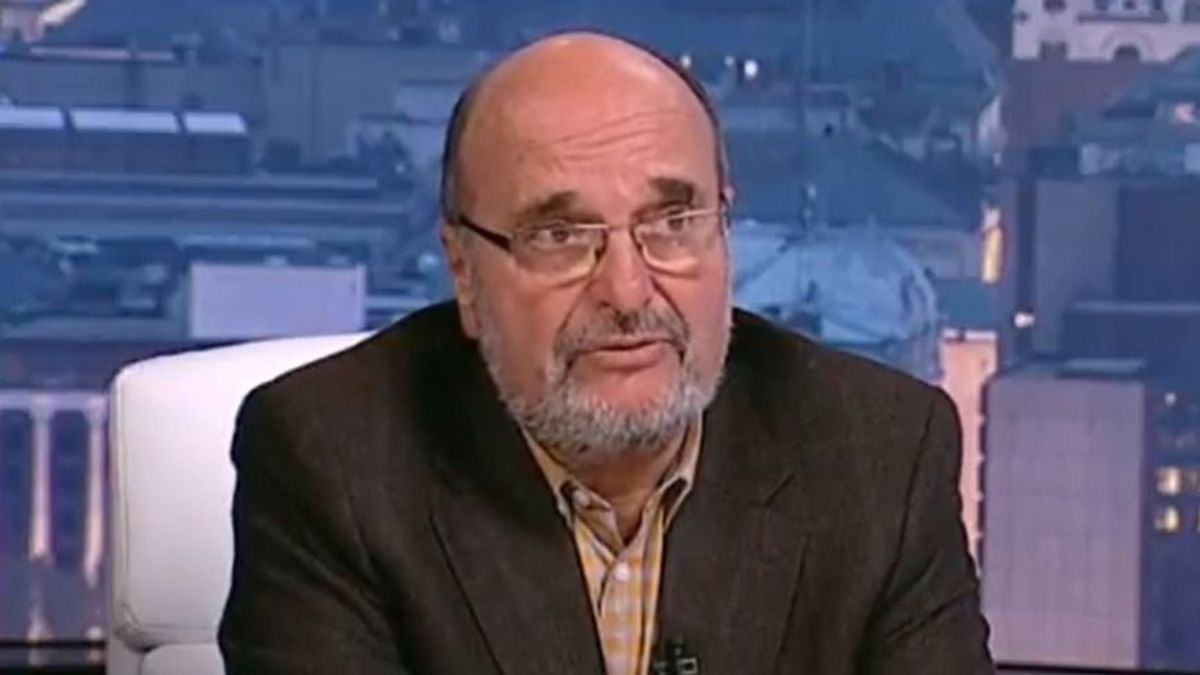 Annak ad, aki árt a Fidesznek