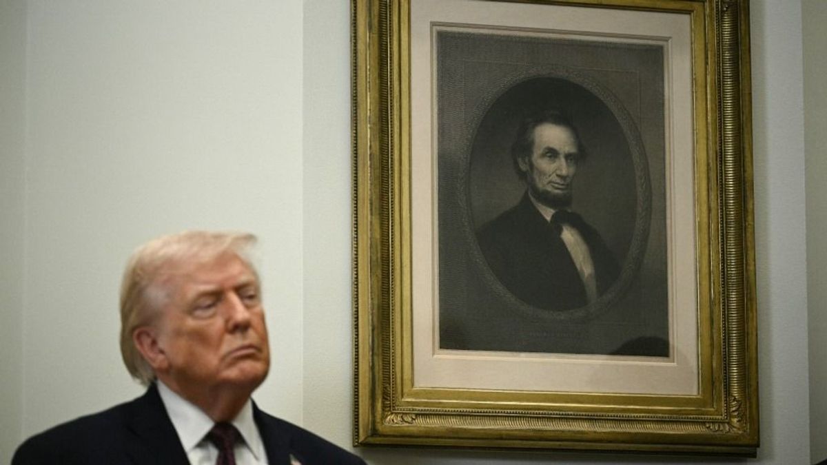 „Úton a segítség”