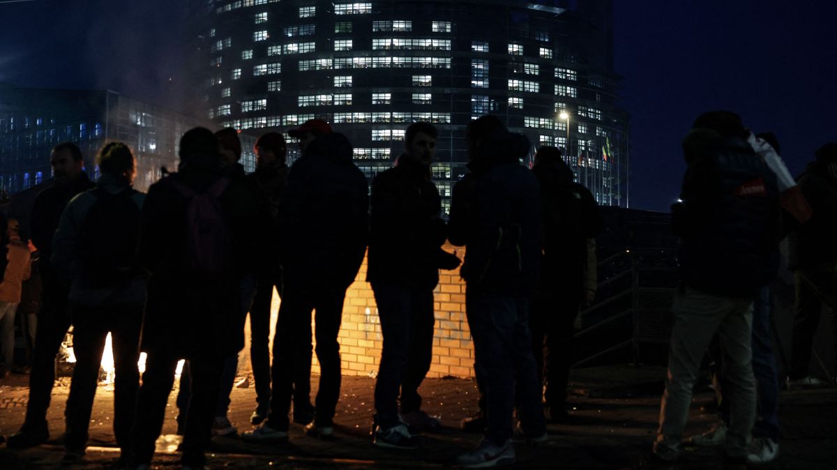 Magyar Péter megint hazugságot terjesztett, leleplezték + videó