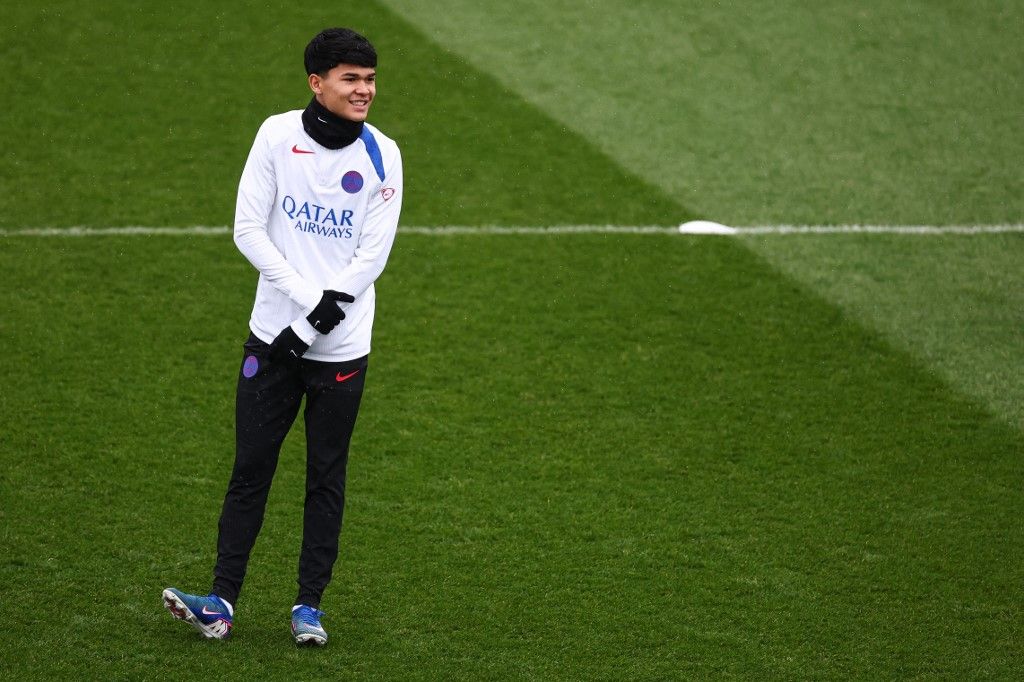 A Barcelona neveltje, Dro Fernandez már edzésbe is állt a PSG-nél