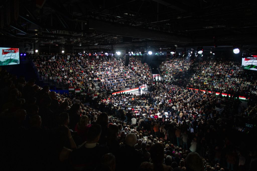 DPK Miskolc
Fidesz kampány
Orbán Viktor