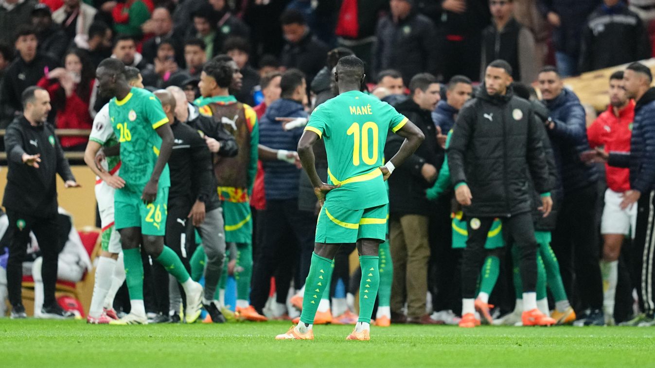 Sadio Mané volt a szenegáliak hőse, aki visszahívta játékosait a folytatásra
